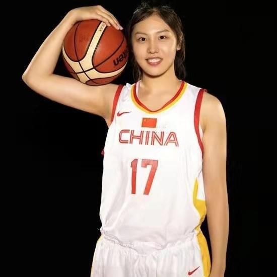 大乳喷奶水榨乳在线日本